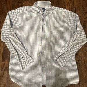 Vineyard Vines Button Up - M